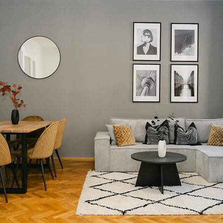 Cozy Apt Perfect For 4-6 Tv Metro Self-Checkin ウィーン エクステリア 写真