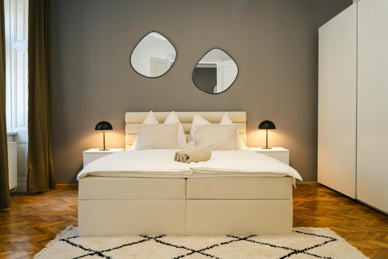 Cozy Apt Perfect For 4-6 Tv Metro Self-Checkin ウィーン エクステリア 写真
