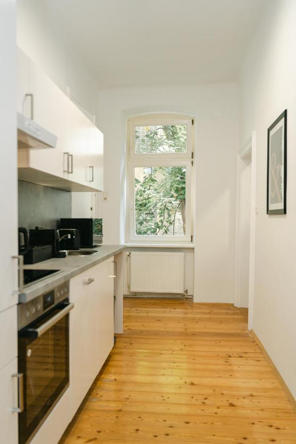 Cozy Apt Perfect For 4-6 Tv Metro Self-Checkin ウィーン エクステリア 写真